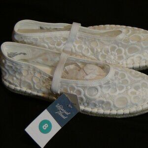 Women's Celia Floral Lace Mary Jane Espadrille Flat Memory Foam Insole (6 - 11)